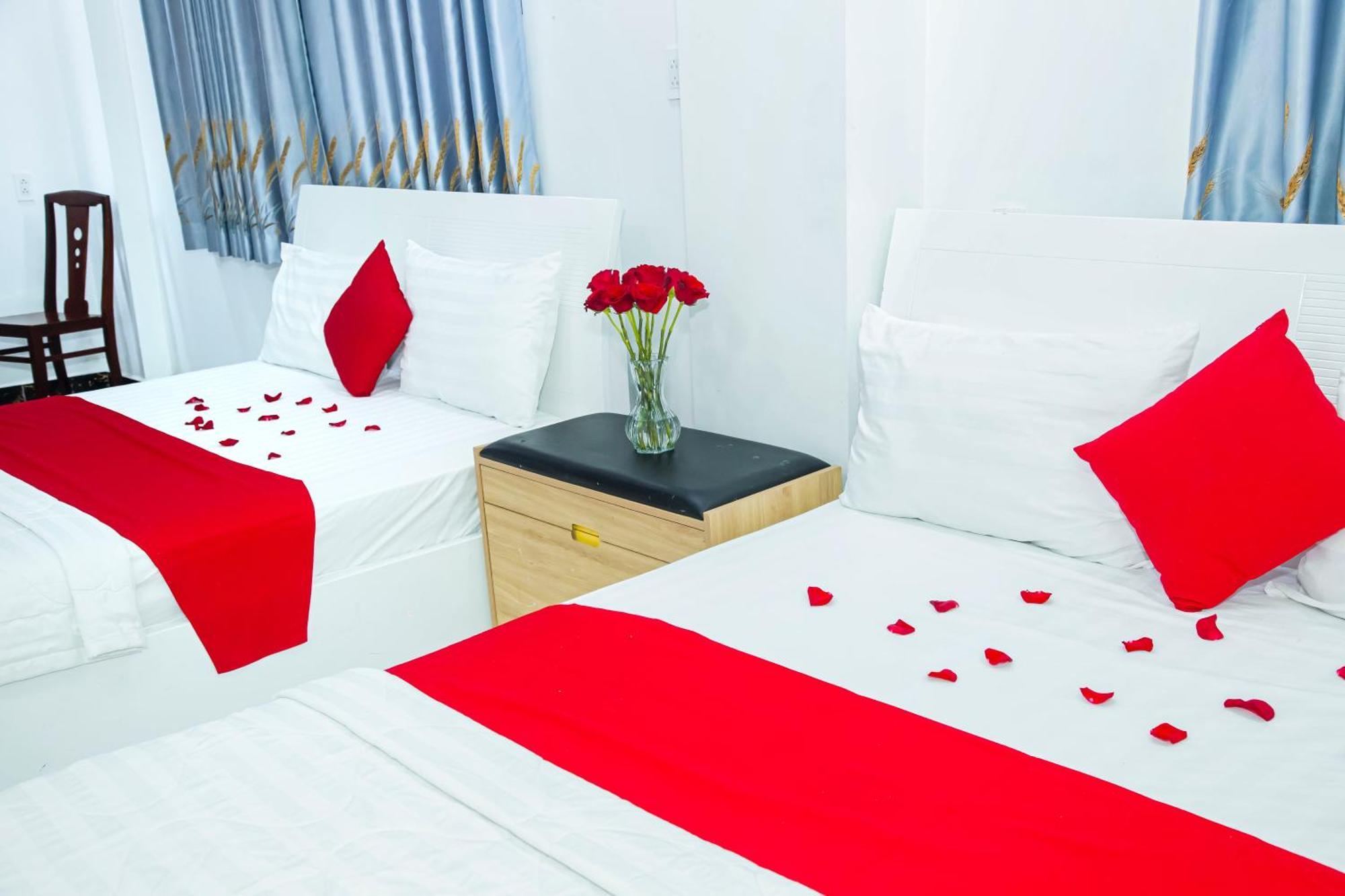 Gia Bao Hotel Quan 7 Thành Pho Ho Chí Minh Esterno foto