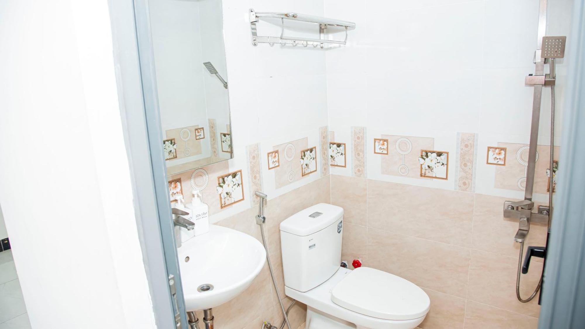 Gia Bao Hotel Quan 7 Thành Pho Ho Chí Minh Esterno foto