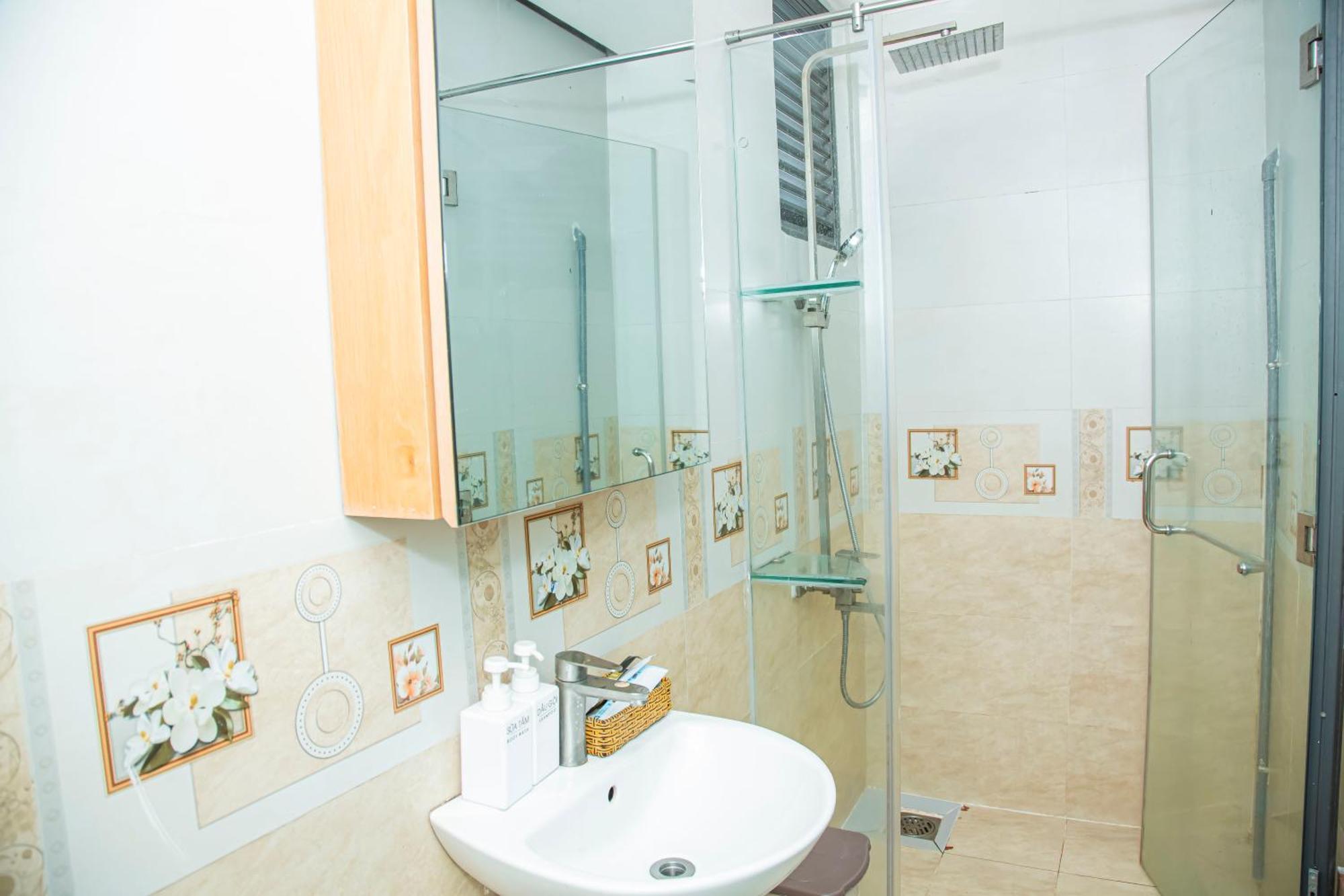 Gia Bao Hotel Quan 7 Thành Pho Ho Chí Minh Esterno foto